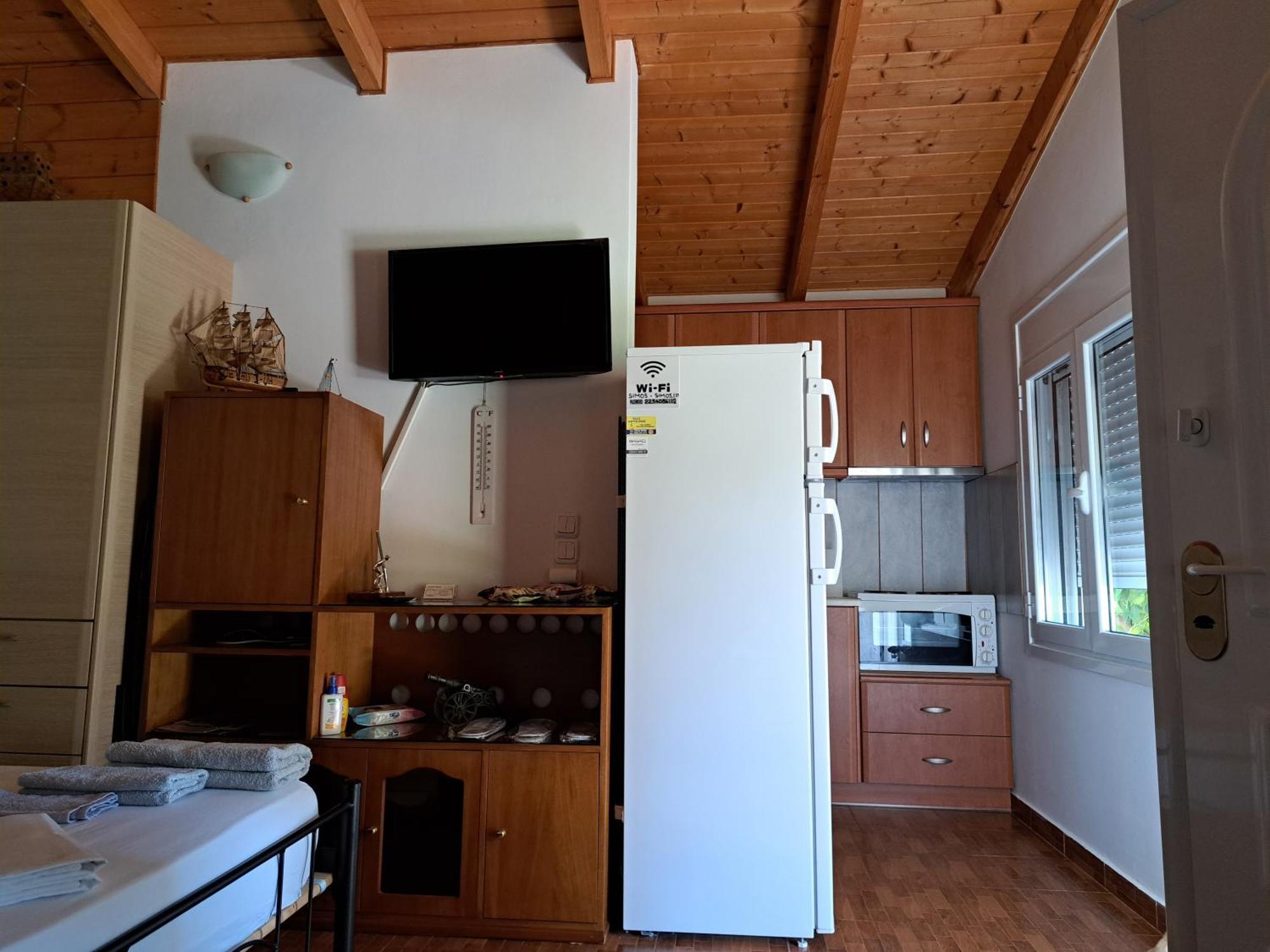 Garden House-Free Transfer From Airport Villa อาร์เตมีดา ภายนอก รูปภาพ