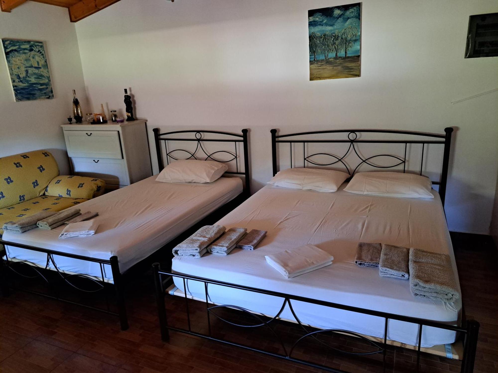 Garden House-Free Transfer From Airport Villa อาร์เตมีดา ภายนอก รูปภาพ