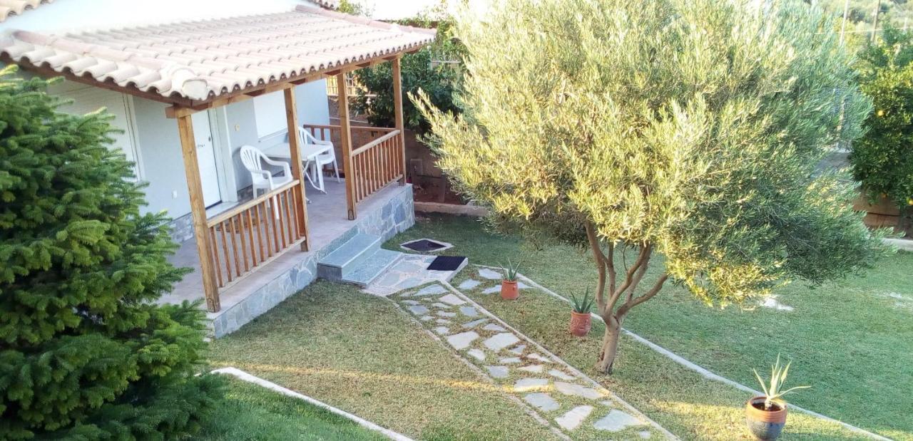 Garden House-Free Transfer From Airport Villa อาร์เตมีดา ภายนอก รูปภาพ